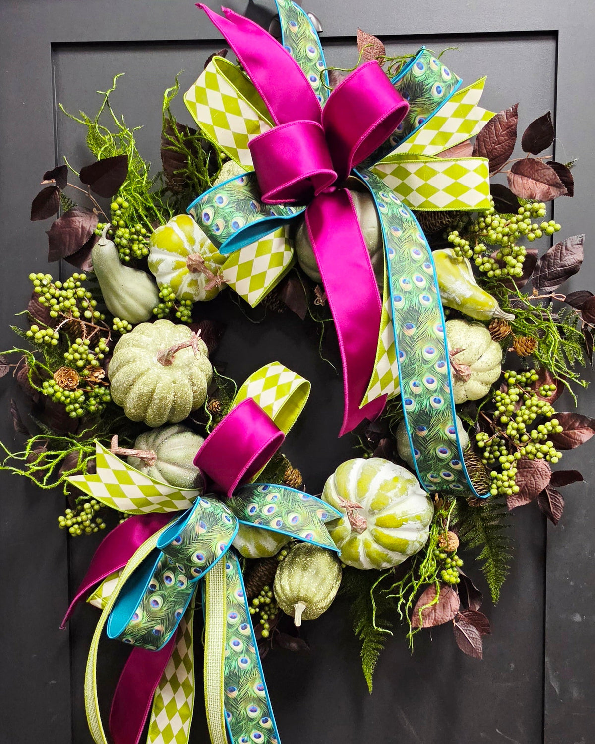 Wreath - 30" Gourds of Green Wreath