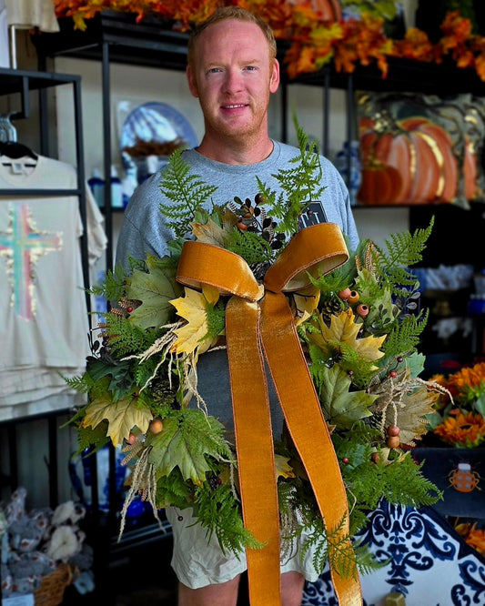 28" Mixed Maple Leaf & Fern Autumn Wreath