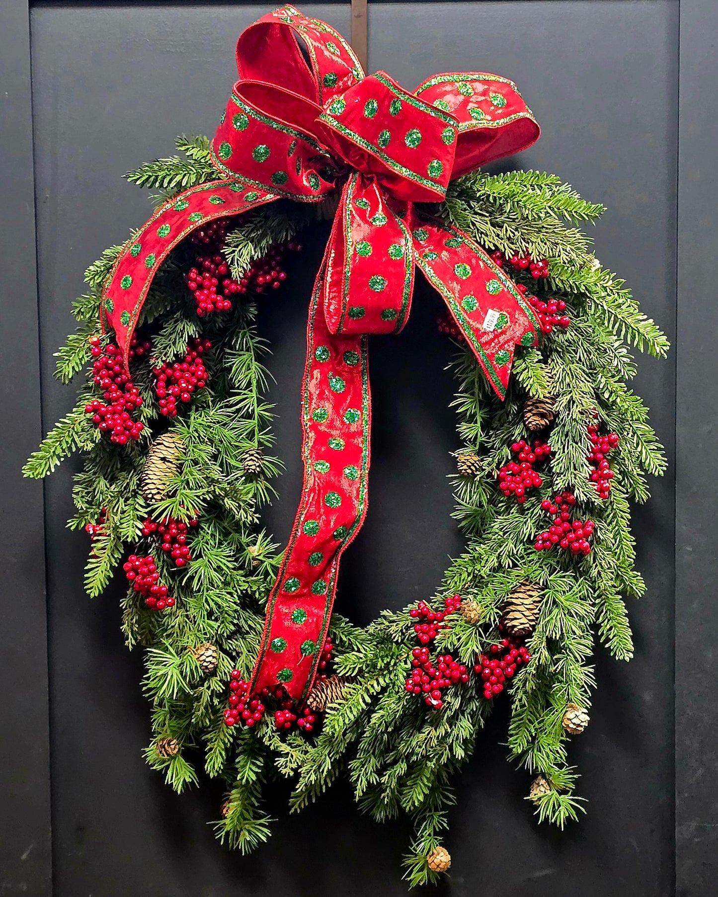 Red Berry, Oblong Christmas Wreath