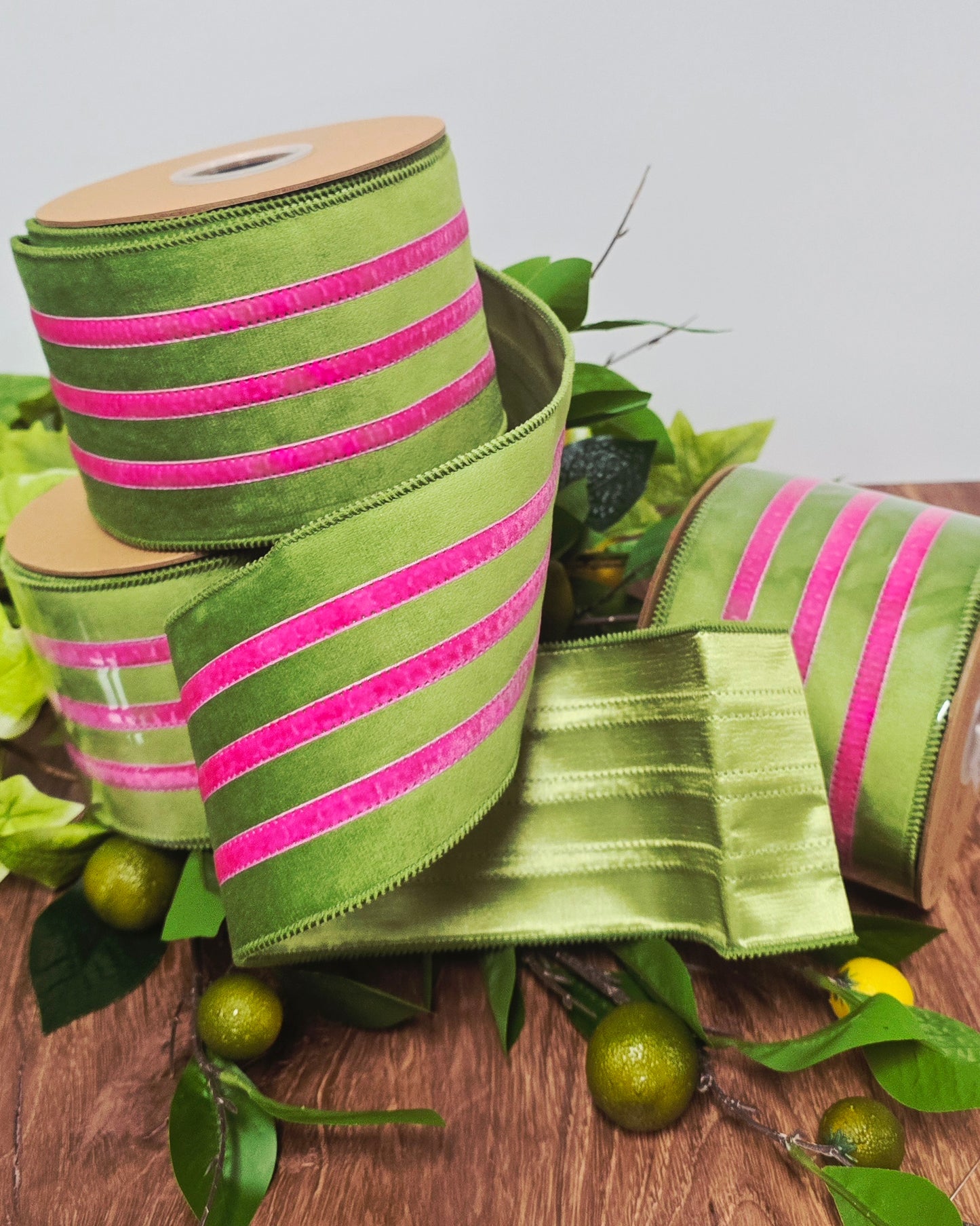 Ribbon - 4" x 10yd, Lime with Fushia Velvet Stripe