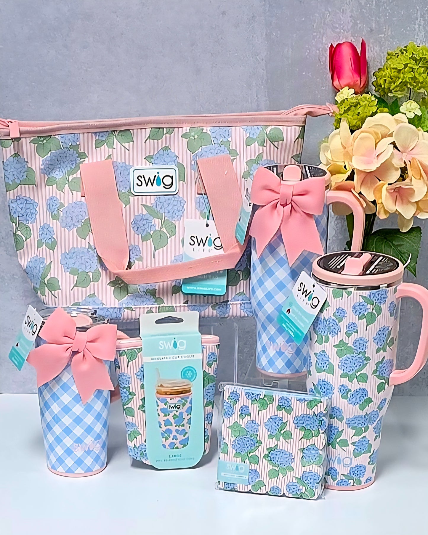 Swig - Hydrangea & Gingham Collections