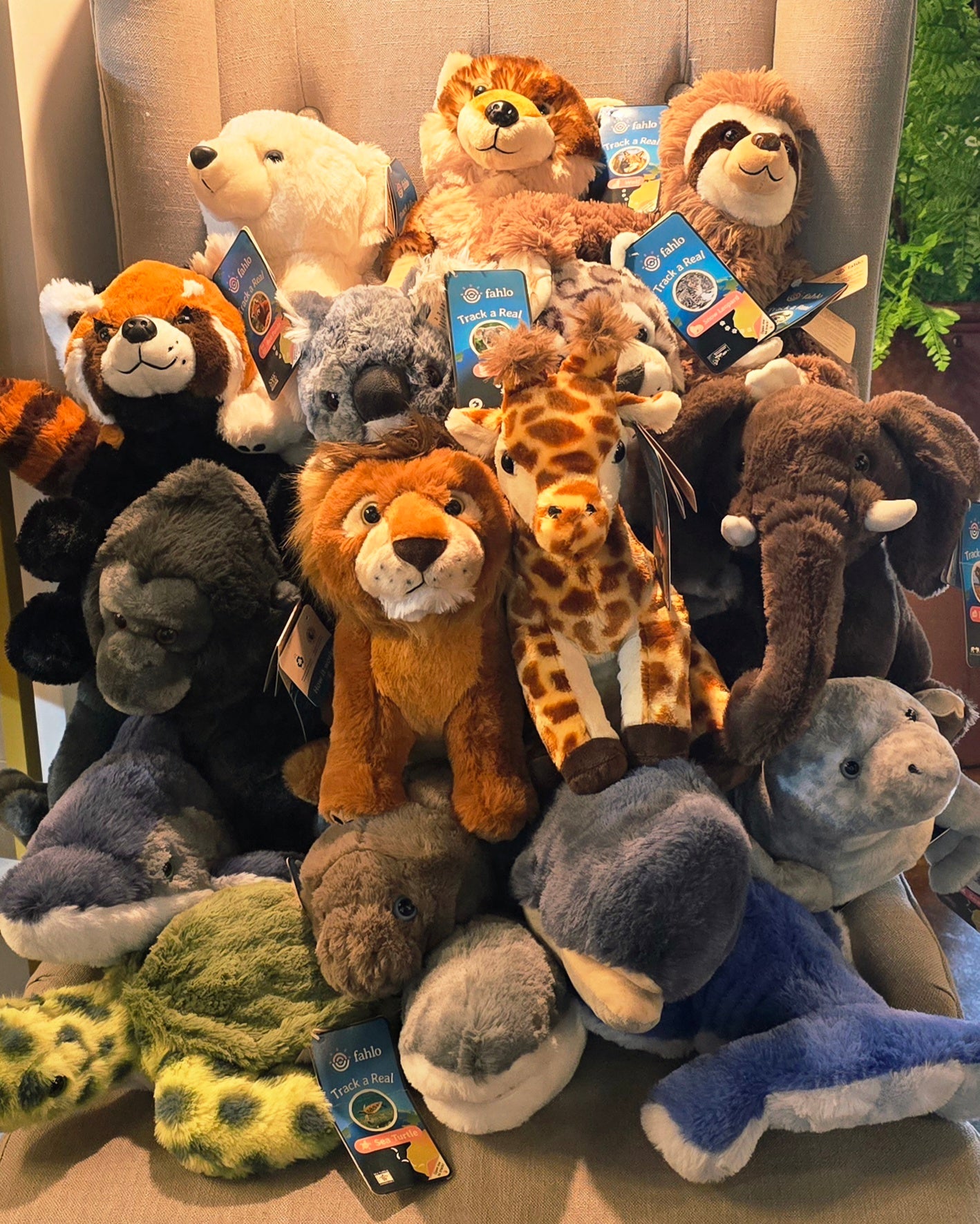 Fahlo - Trackable Plush Animals